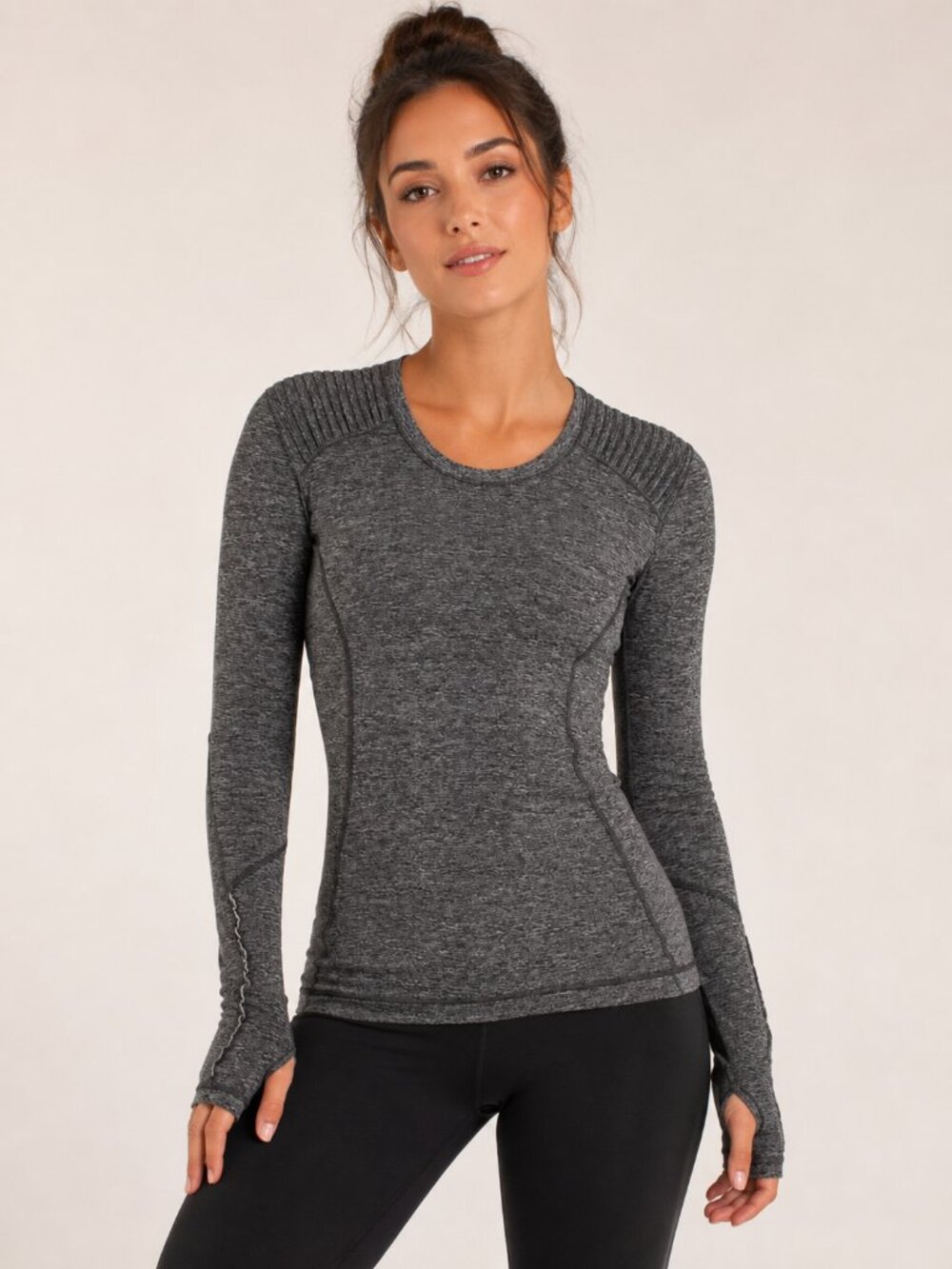 Lululemon Star Runner Long Sleeve Rulu Running Athleisure Top Black Gray 8